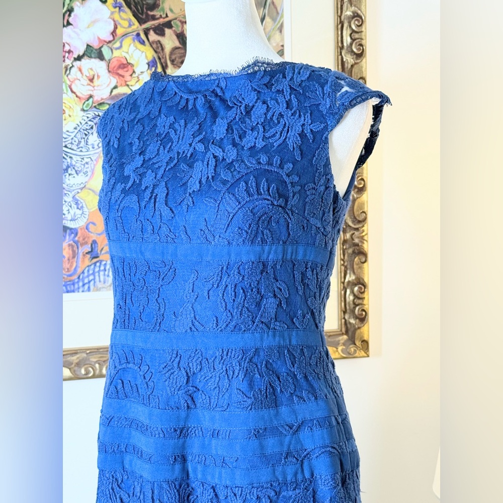 Adrianna Papell Blue Lace Fit & Flare Dress Size 8 Cocktail Party Wedding - Picture 5 of 16